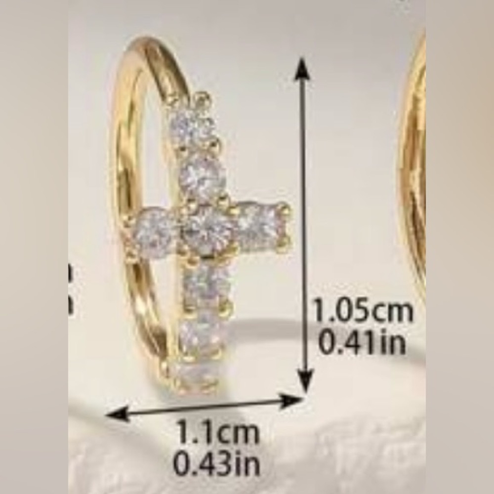 Nose Ring- Cubic Zirconia Nose Cuff Copper Nose Ring. Gold Tone Cross. NWT - Picture 4 of 9